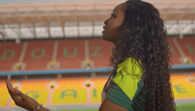 Queen Biz clip lions coup d'afrique