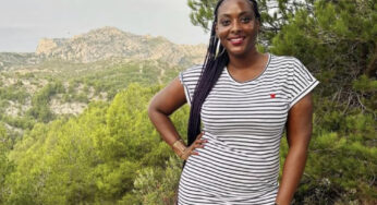 Photos : La rayonnante actrice Halima Gadji en symbiose avec la nature