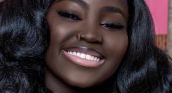 Photos : La radieuse Fatou Ndiaye, une beauté ébène africaine