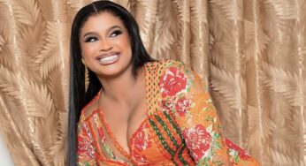 Photos : Marie Louise Diaw, une des plus belles femmes sénégalaises, sublime dans cette tenue africaine