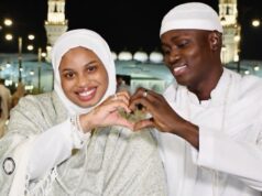 Penda Sow de la série ‘Déchéances’ en pèlerinage à la Mecque avec son mari (Photos)