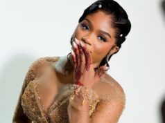 Mariage : Dieyna Baldé éblouissante dans une somptueuse robe dorée aux côtés de Bril