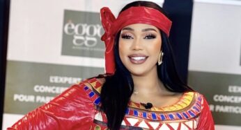 Ya Awa Dieye éblouissante dans une tenue traditionnelle africaine (Photos)